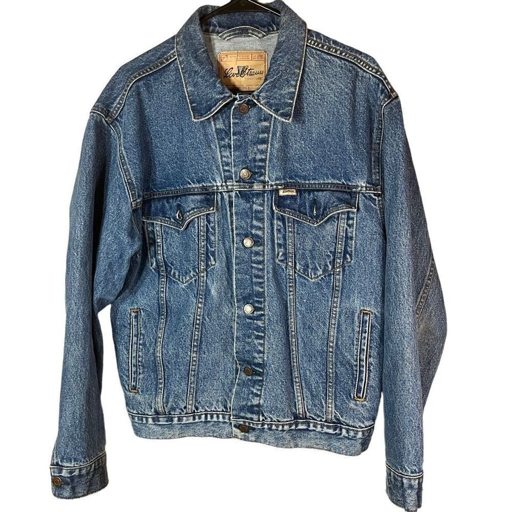 ‎Vintage Levi’s Jean Jacket Size Medium